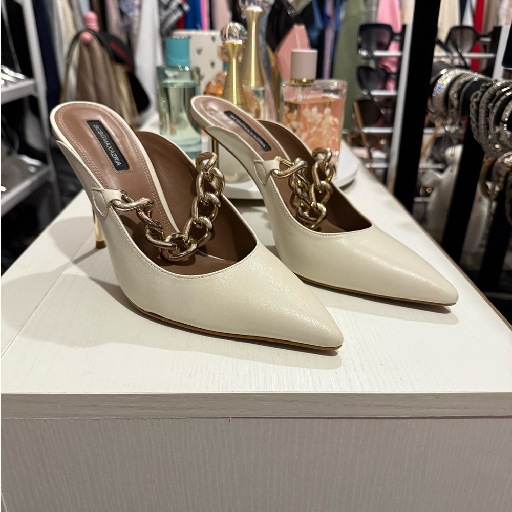 BCBG Maxazria Chic Chain-Embellished Cream Mules- 7.5